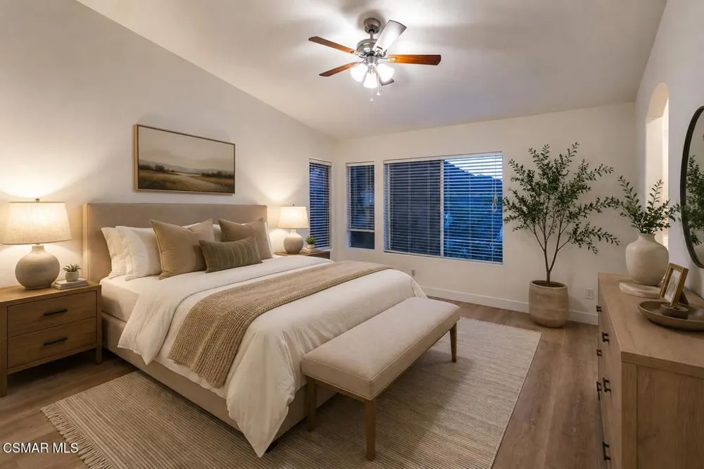 671 Camino De La Luna Newbury Park, CA 91320