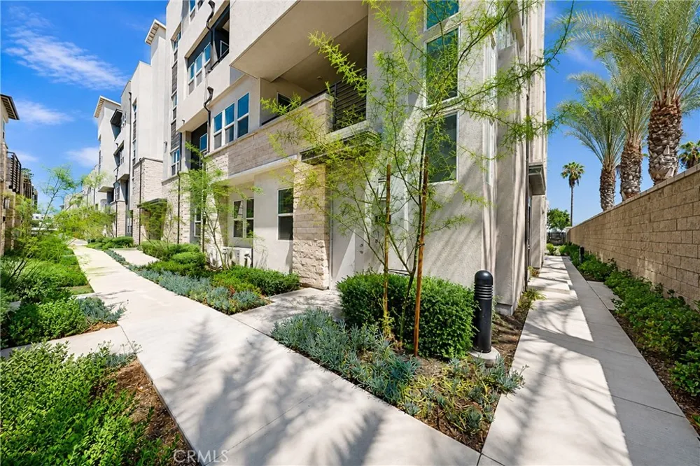 1646 S Urbana Anaheim, CA 92805