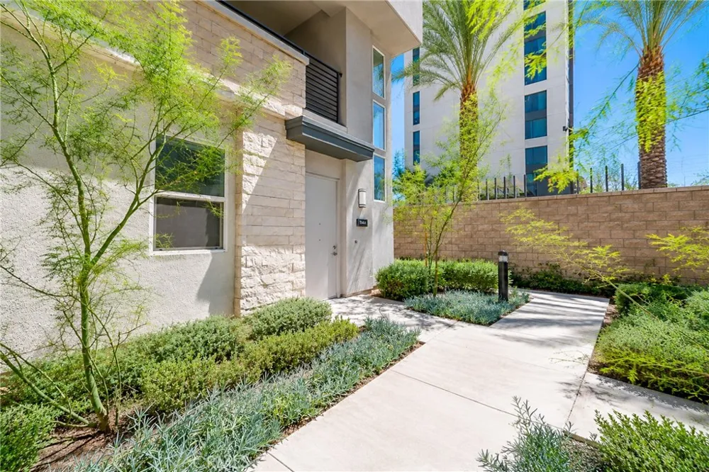 1646 S Urbana Anaheim, CA 92805