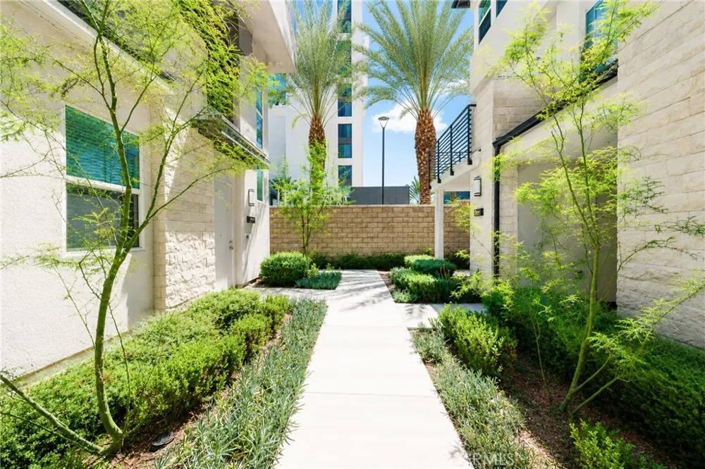 1646 S Urbana Anaheim, CA 92805