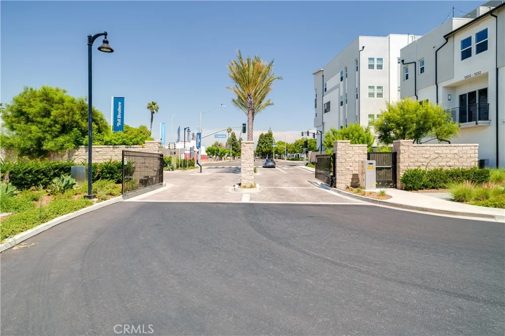 1646 S Urbana Anaheim, CA 92805