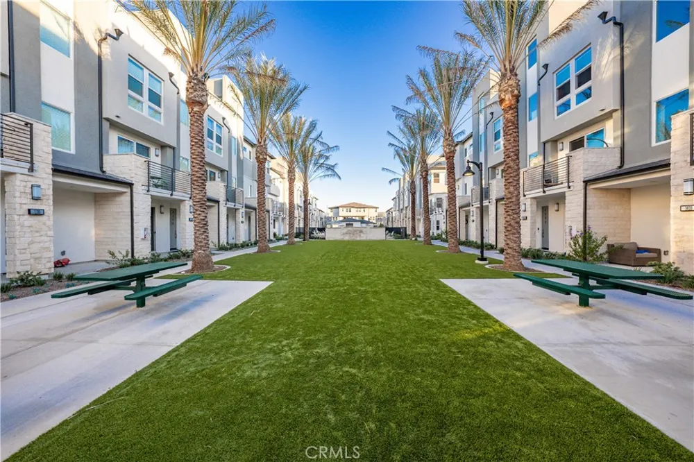 1646 S Urbana Anaheim, CA 92805