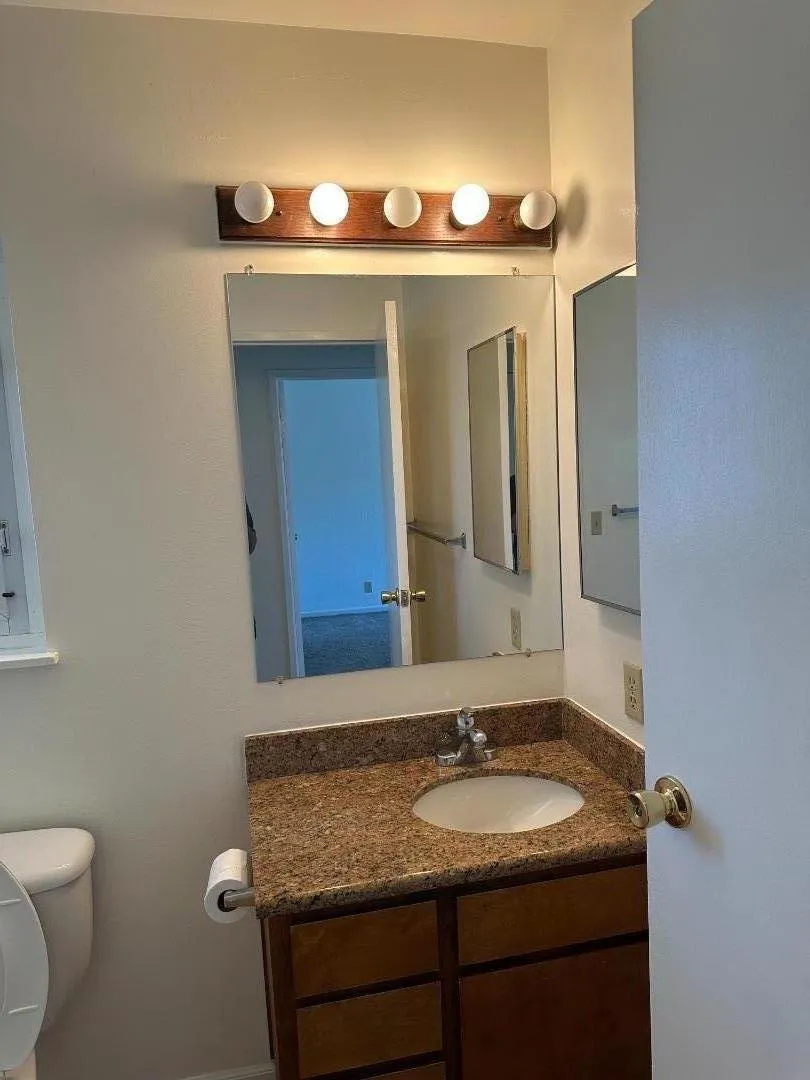 715 Locust Street San Jose, CA 95110