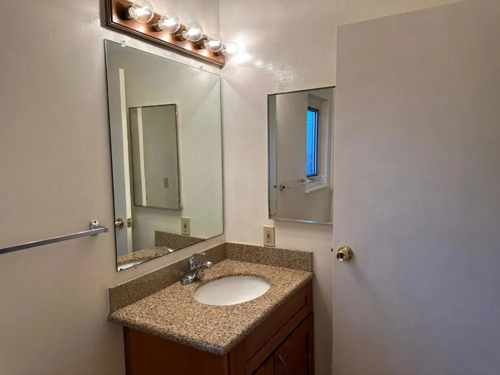 715 Locust Street San Jose, CA 95110