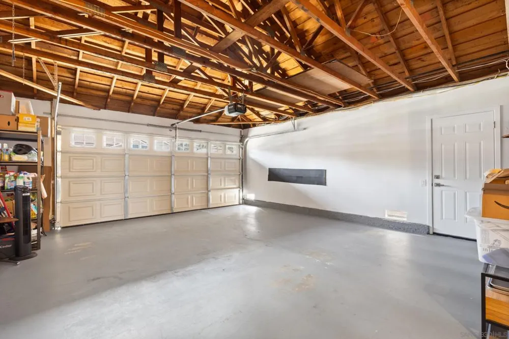 13072 Trigger St San Diego, CA 92129