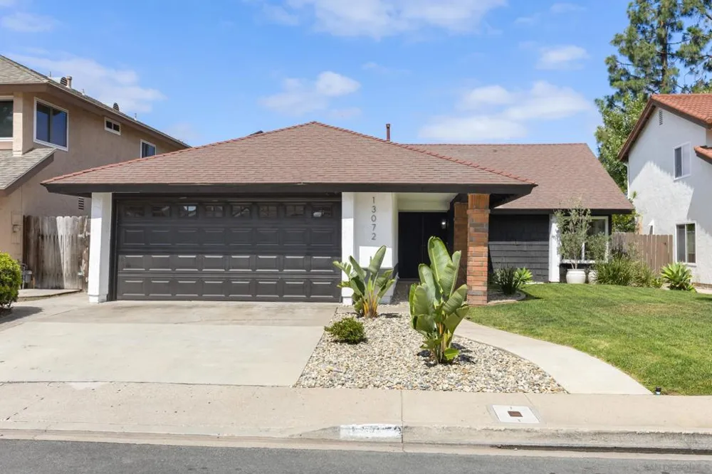 13072 Trigger St San Diego, CA 92129