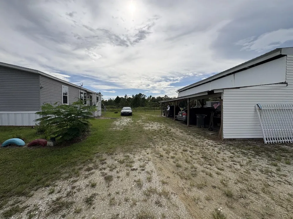 15628 NW 310th Street Okeechobee, FL 34972