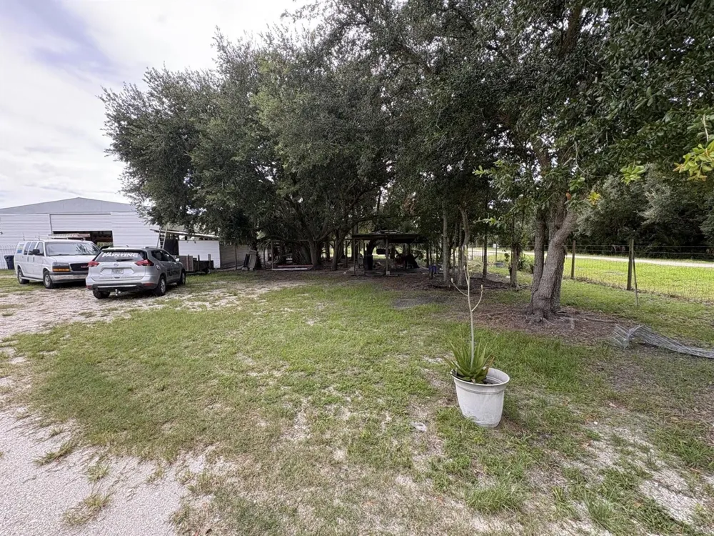 15628 NW 310th Street Okeechobee, FL 34972