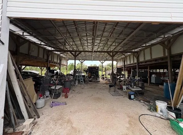 15628 NW 310th Street Okeechobee, FL 34972