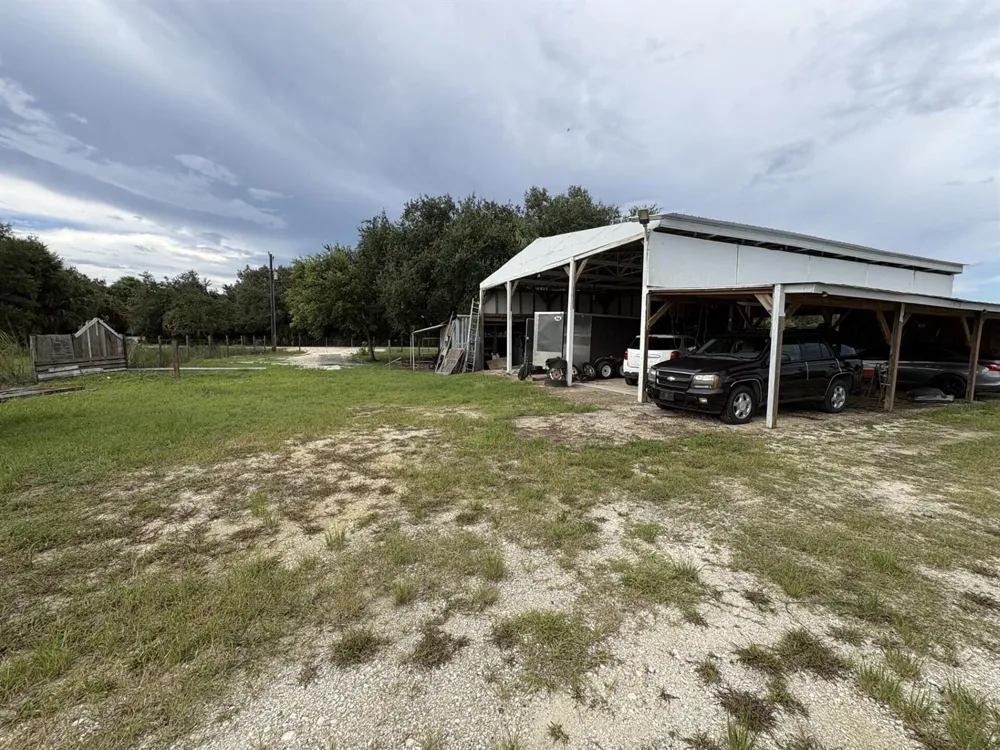 15628 NW 310th Street Okeechobee, FL 34972
