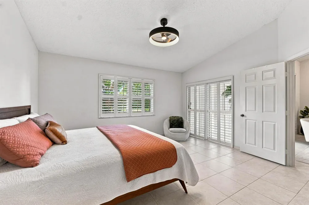 8088 VIA DI VENETO Boca Raton, FL 33496