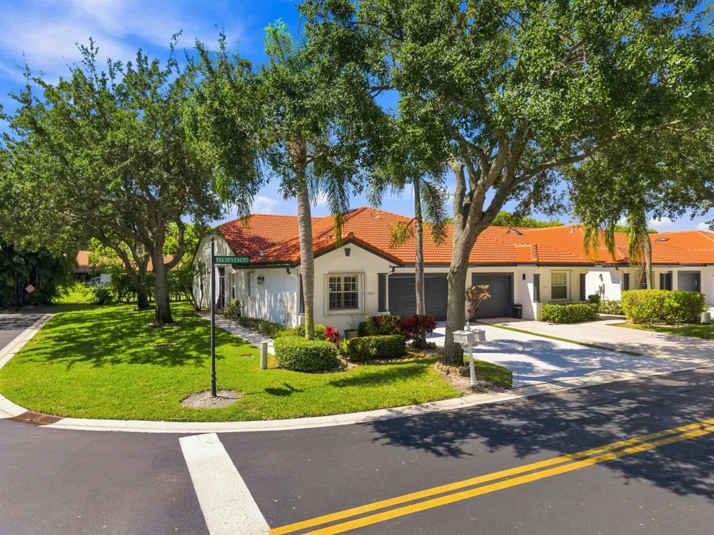 8088 VIA DI VENETO Boca Raton, FL 33496