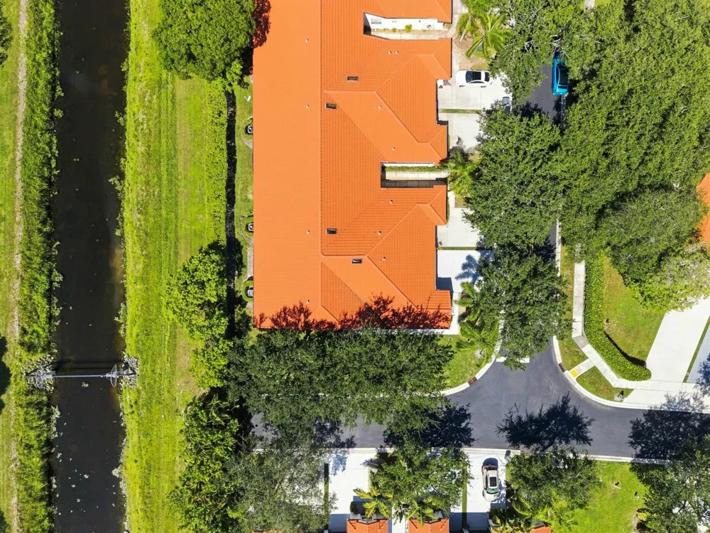 8088 VIA DI VENETO Boca Raton, FL 33496