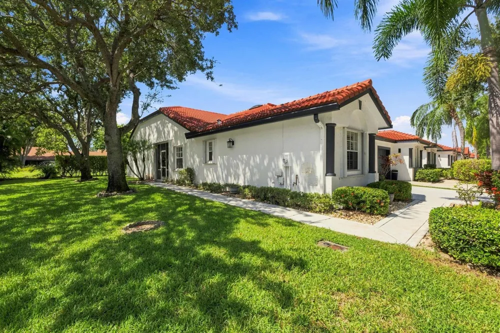 8088 VIA DI VENETO Boca Raton, FL 33496