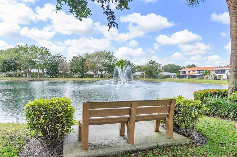 8088 VIA DI VENETO Boca Raton, FL 33496