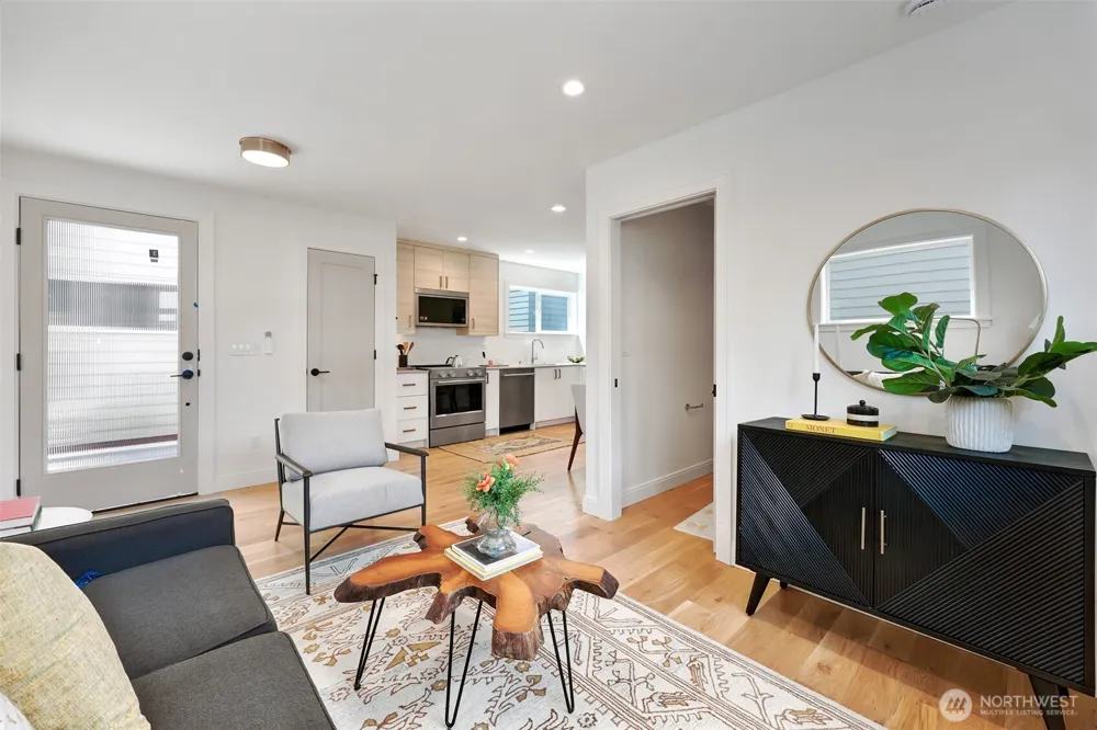 8734 13th Avenue NW Seattle, WA 98117