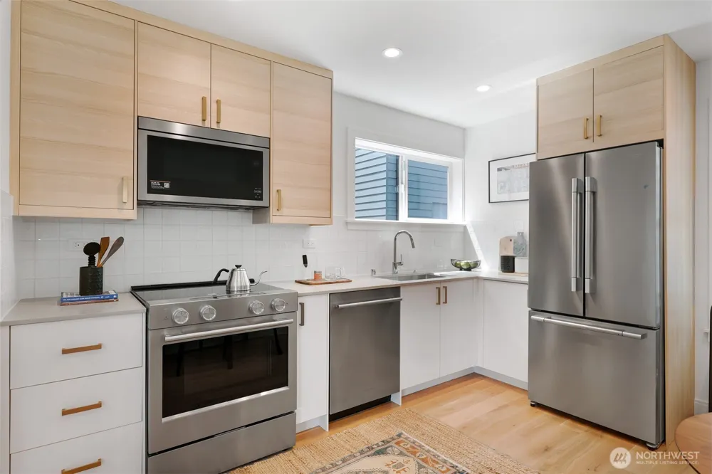8734 13th Avenue NW Seattle, WA 98117