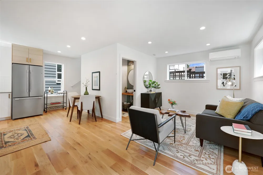 8734 13th Avenue NW Seattle, WA 98117