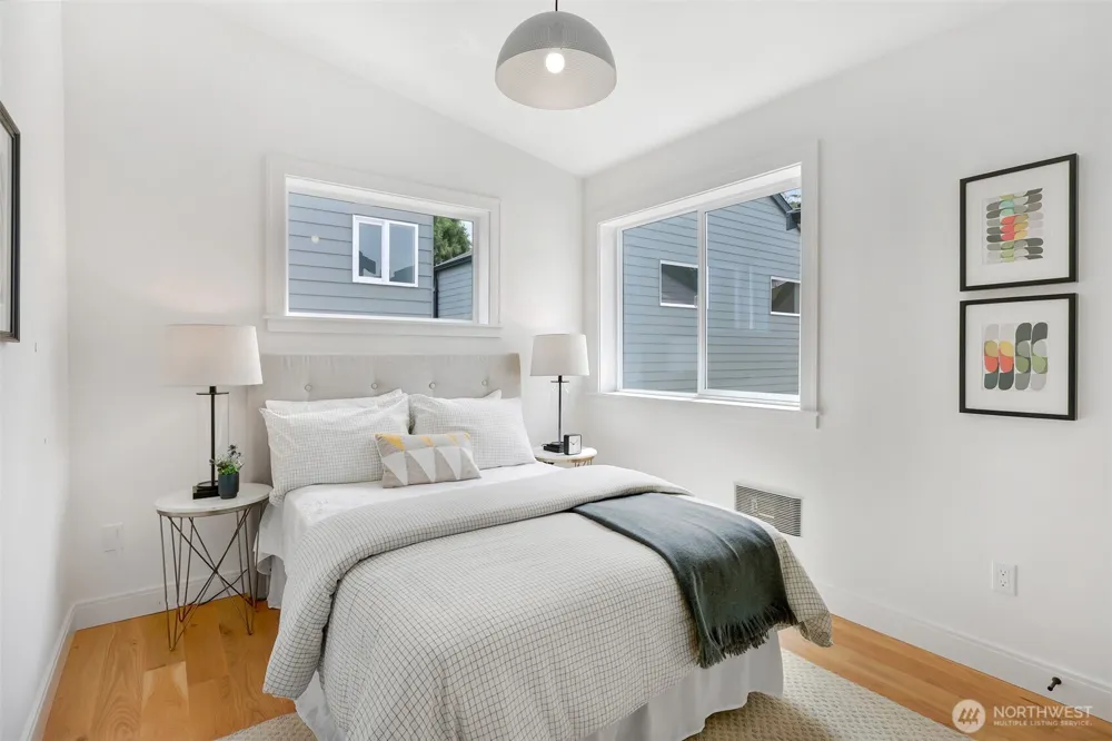 8734 13th Avenue NW Seattle, WA 98117