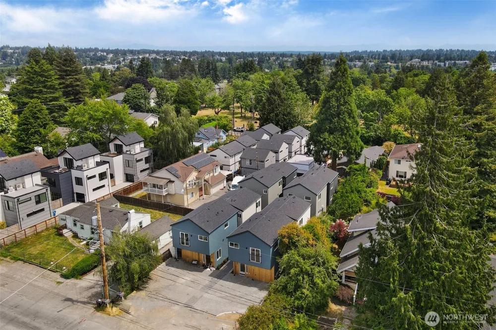 8734 13th Avenue NW Seattle, WA 98117