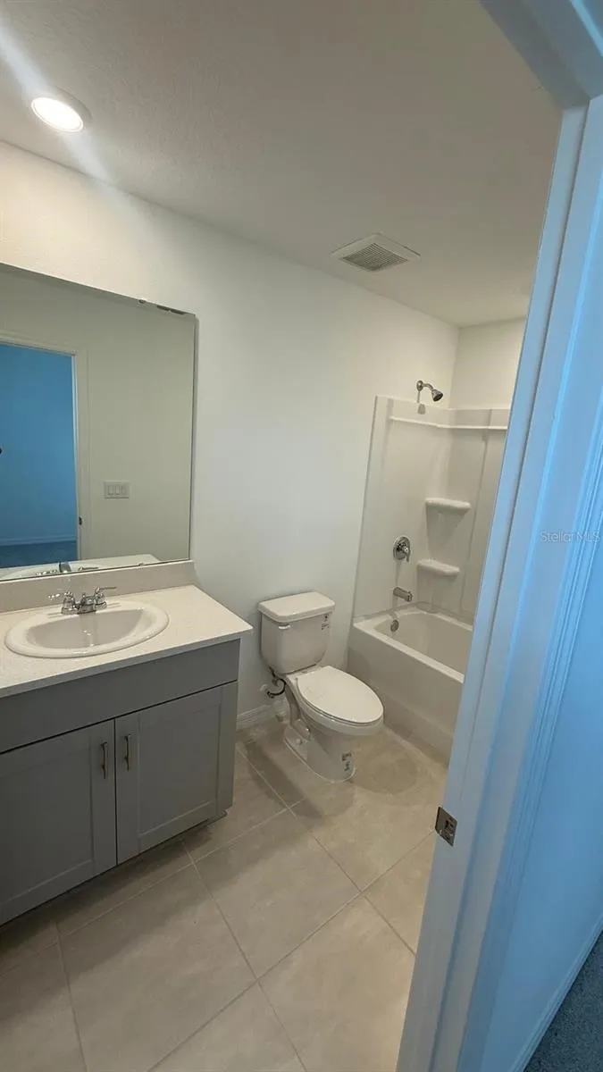 2890 SKYLINE LOOP Kissimmee, FL 34758