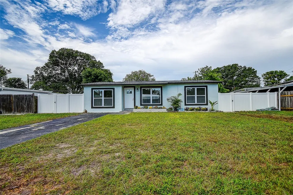 7580 MEADOWLAWN DRIVE St Petersburg, FL 33702