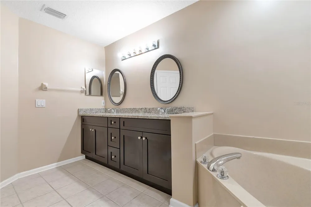 7320 CYPRESS GROVE ROAD #70 Orlando, FL 32819