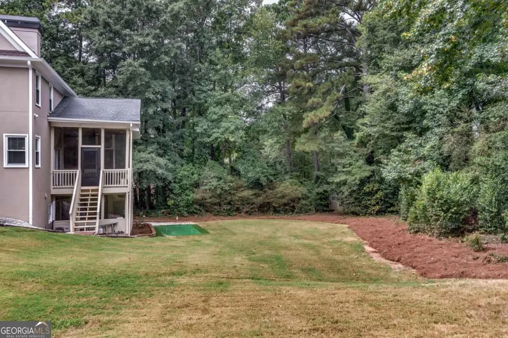807 Reagan DR NW Conyers, GA 30012