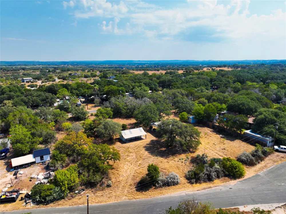 25000 Andrew Drive Spicewood, TX 78669