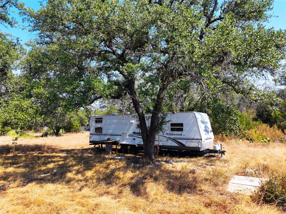 25000 Andrew Drive Spicewood, TX 78669