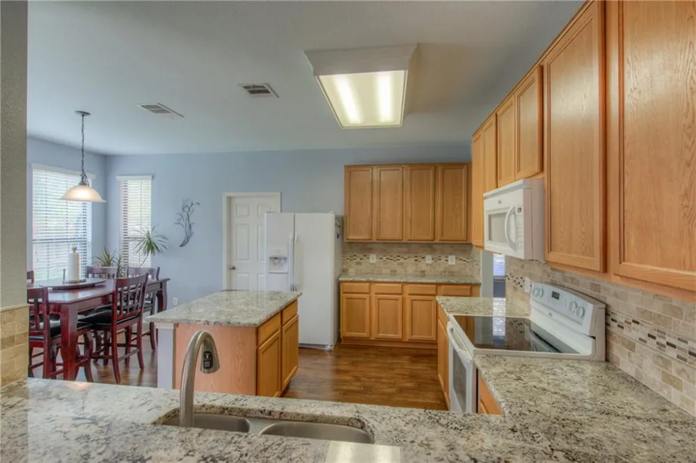2200 Ezra Court Cedar Park, TX 78613