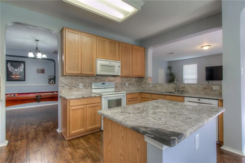 2200 Ezra Court Cedar Park, TX 78613