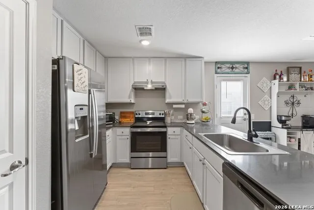 903 Stricker Path San Antonio, TX 78221