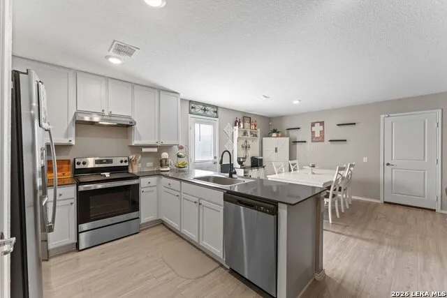 903 Stricker Path San Antonio, TX 78221