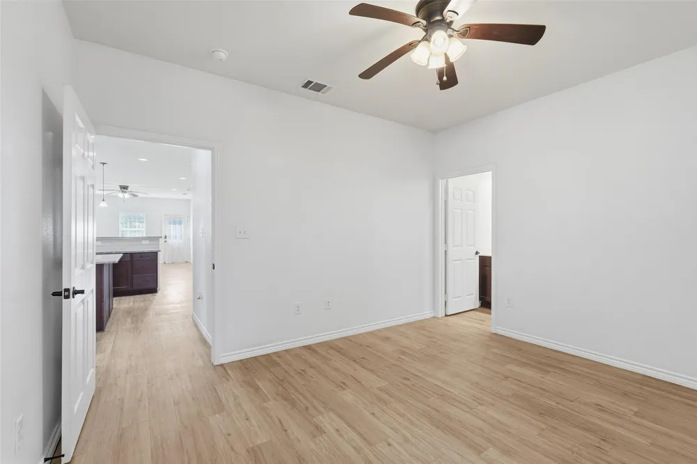 124 Chris Drive Rockwall, TX 75032