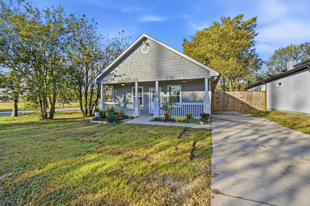 124 Chris Drive Rockwall, TX 75032
