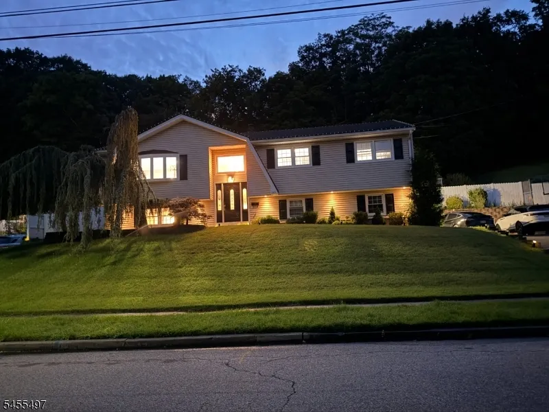 110 Avenue C Haledon, NJ 07508