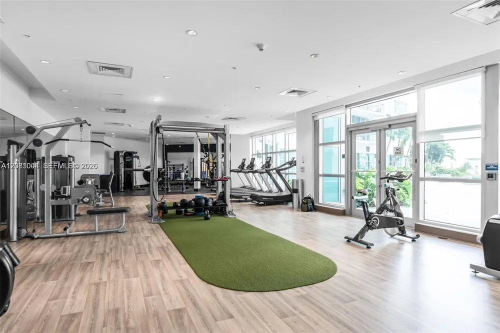 3301 NE 1st Ave #H1604 Miami, FL 33137