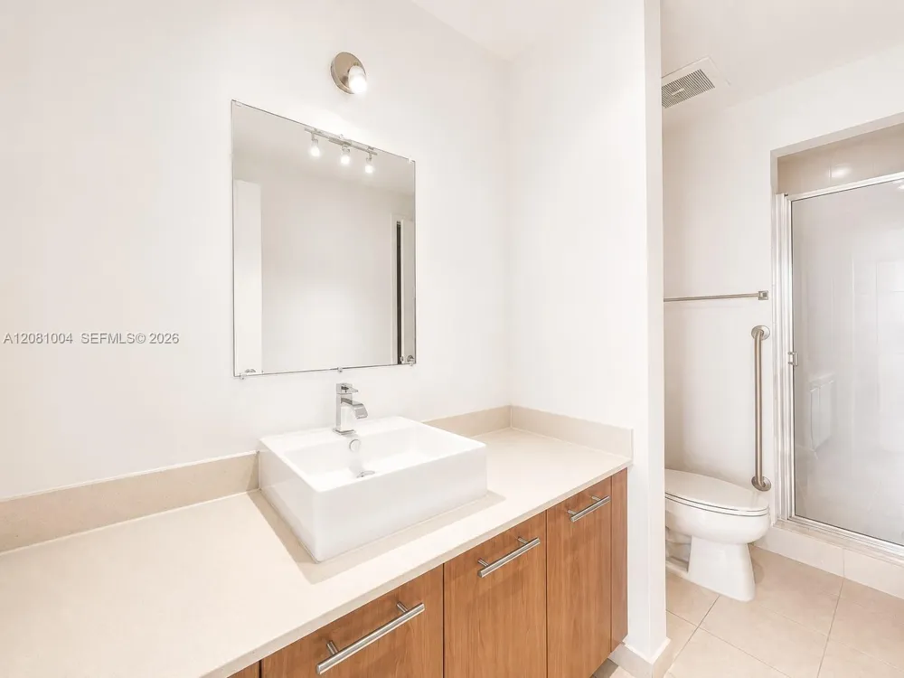 3301 NE 1st Ave #H1604 Miami, FL 33137