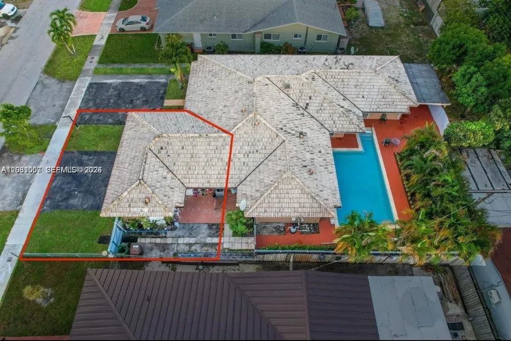 324 E 34th #1 Hialeah, FL 33013