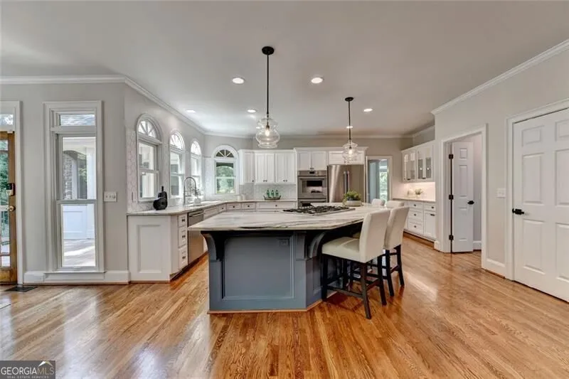 4105 Falls Ridge DR Johns Creek, GA 30022