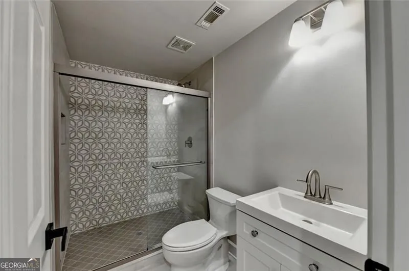 4105 Falls Ridge DR Johns Creek, GA 30022