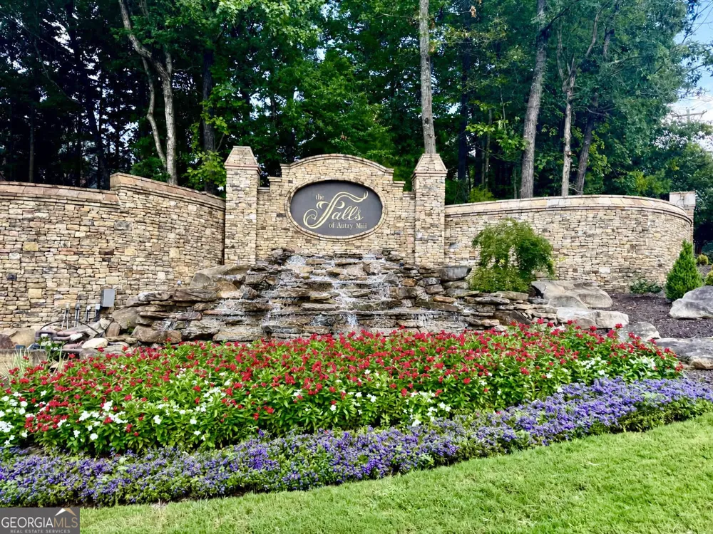 4105 Falls Ridge DR Johns Creek, GA 30022