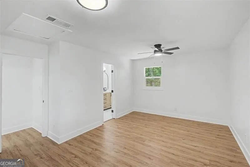 1741 Lucy DR NW Kennesaw, GA 30152