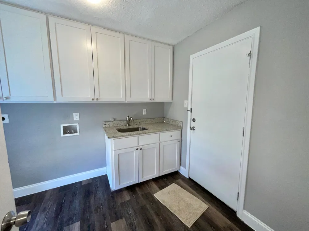 3008 Arapaho Road Commerce, TX 75428