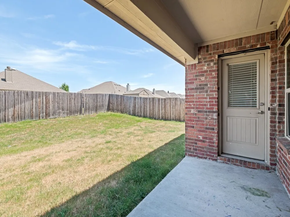 412 Acadia Lane Forney, TX 75126