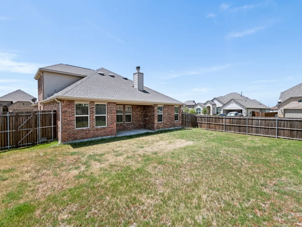 412 Acadia Lane Forney, TX 75126
