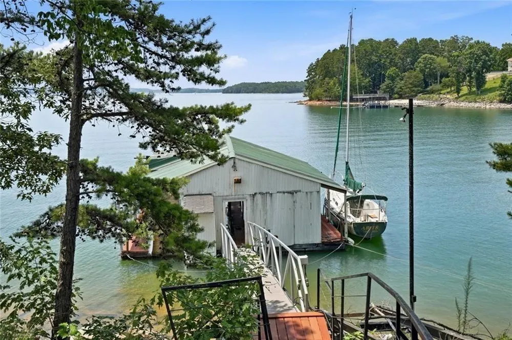 8225 Dogwood Trail Cumming, GA 30041