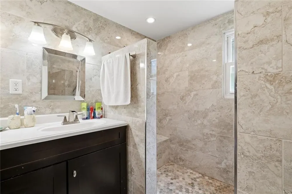 8225 Dogwood Trail Cumming, GA 30041