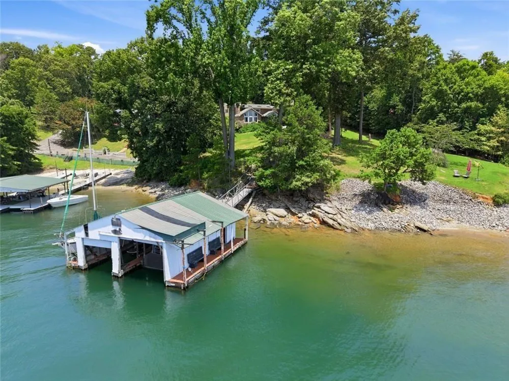 8225 Dogwood Trail Cumming, GA 30041